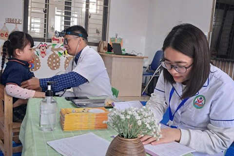 KHÁM SỨC KHỎE ĐỊNH KỲ CHO TRẺ TRƯỜNG MẦM NON HỢP THANH NĂM 2025