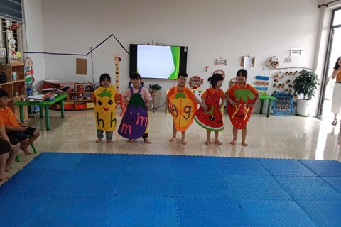 Giáo án Làm quen chữ cái U, Ư
