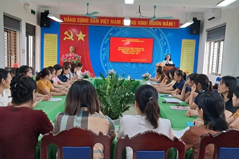 CHI BỘ TRƯỜNG MẦM NON HỢP THANH TỔ CHỨC HỌC TẬP, QUÁN TRIỆT NGHỊ QUYẾT