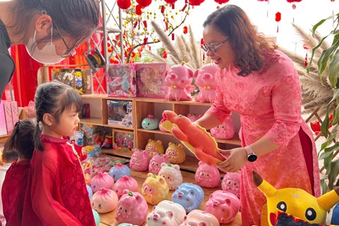 RỘN RÀNG HỘI CHỢ XUÂN 2026 – TRƯỜNG MẦM NON HỢP THANH